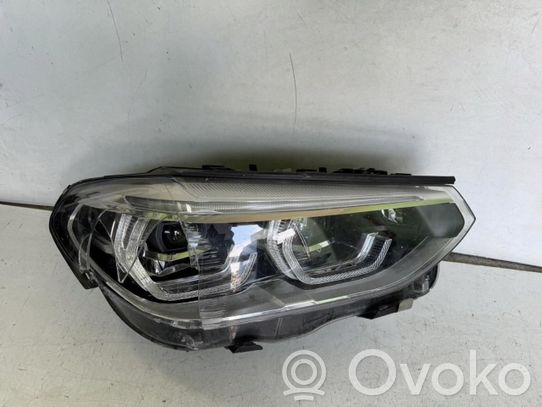 BMW X4 G02 Priekinis žibintas 