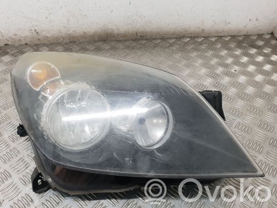 Opel Astra H Priekinis žibintas 