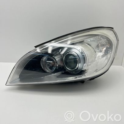 Volvo V60 Priekinis žibintas 