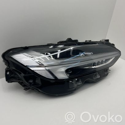 Volvo S90, V90 Priekinis žibintas 