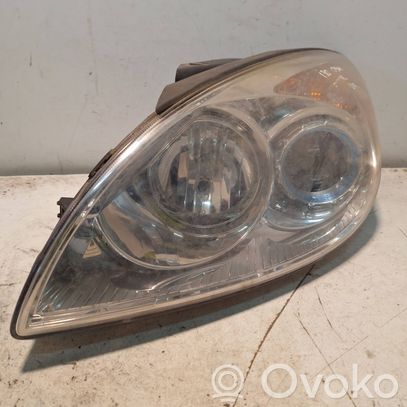 Hyundai i30 Priekinis žibintas 