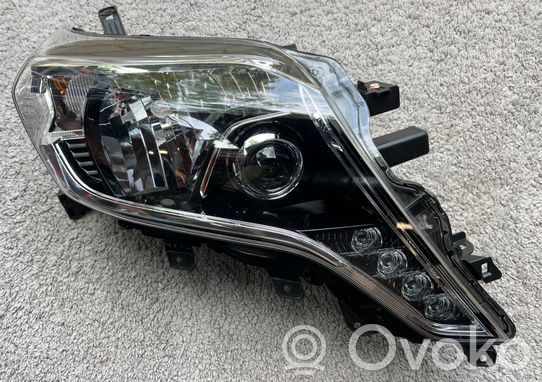 Toyota Land Cruiser (J150) Priekinis žibintas 