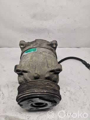 Peugeot 307 Ilmastointilaitteen kompressorin pumppu (A/C) 
