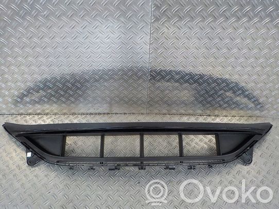 Mercedes-Benz E W213 Kratka dolna zderzaka przedniego 