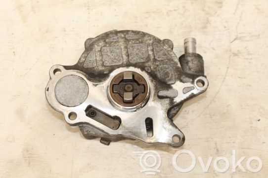 Volkswagen PASSAT B6 Pompe à vide 