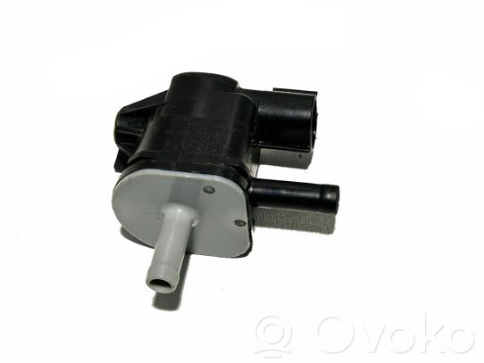Zawór podciśnienia / Elektrozawór turbiny   9091012275,17054