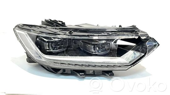 Volkswagen PASSAT B8 Priekinis žibintas 