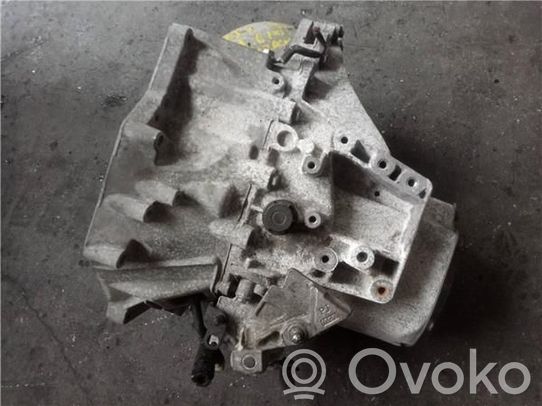 Citroen DS4 Mechaninė 5 pavarų dėžė 