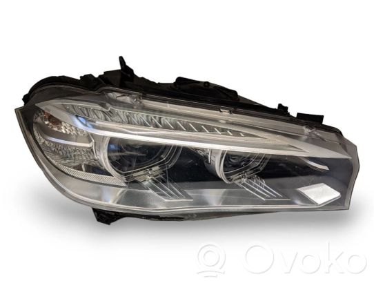 BMW X5 F15 Priekinis žibintas 