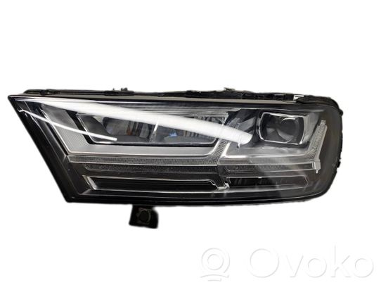 Audi Q7 4M Priekinis žibintas 