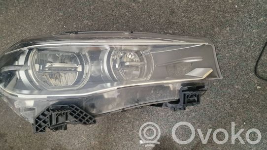 BMW X5 F15 Priekinis žibintas 