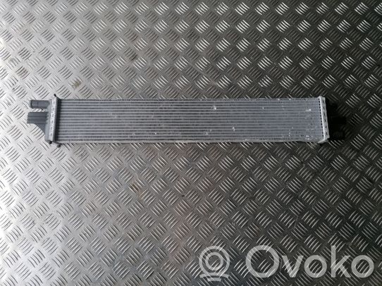 Nissan NV400 Jäähdyttimen lauhdutin 