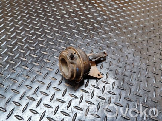 Audi A8 S8 D2 4D Turbo attuatore 