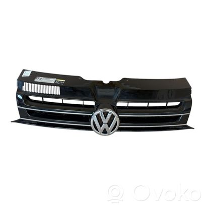 Volkswagen Multivan T5 Grotelės priekinės 
