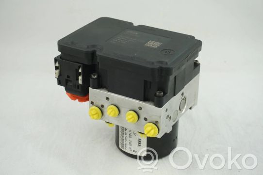 【K3050】SUZUKI 　No25 size15.5 Anno1993 68K5 Suzuki Alto ABS Pump, €261.79 | RRR