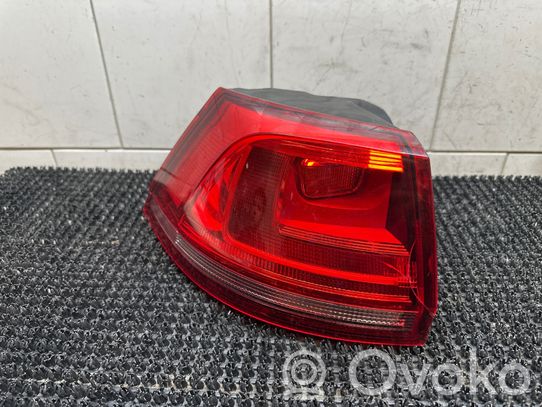 Volkswagen Golf VII Galinis žibintas kėbule 