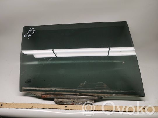 Toyota Avensis T250 Fenster Scheibe Tür hinten 