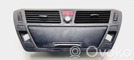 Citroen C4 I Picasso Interrupteur feux de détresse 