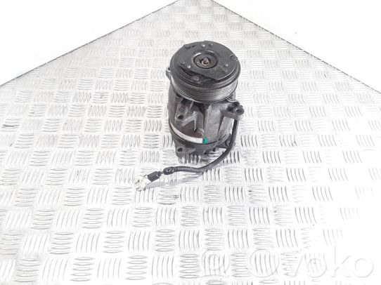 Ilmastointilaitteen kompressorin pumppu (A/C)   1135290