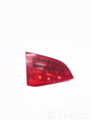 Audi A4 S4 B8 8K Galinis žibintas dangtyje 