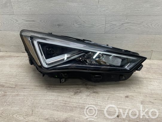 Seat Tarraco Priekinis žibintas 