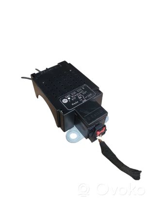 Volkswagen Golf V Antennenverstärker Signalverstärker 