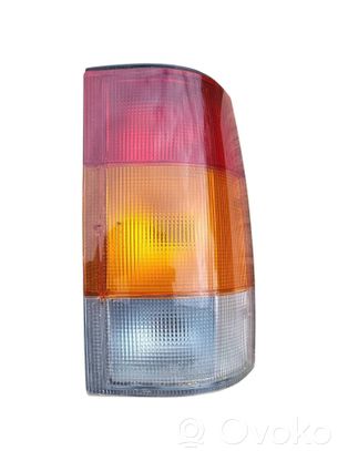 Rear/tail lights   15870001R