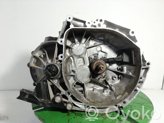 Citroen DS4 Mechaninė 5 pavarų dėžė 