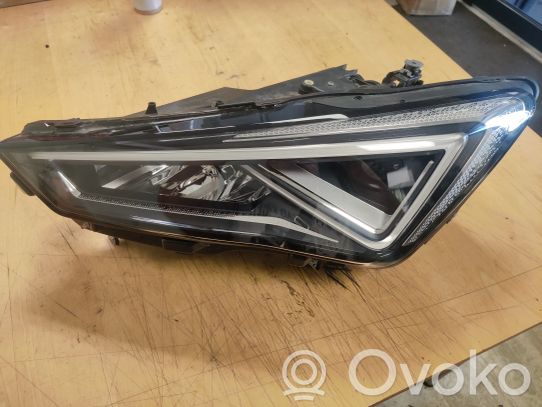 Seat Tarraco Priekinis žibintas 