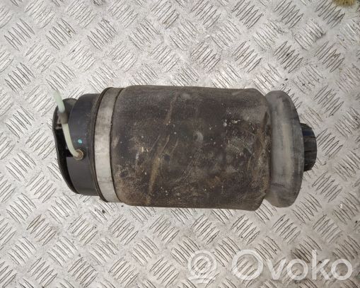 Mercedes-Benz GLE (W166 - C292) Takailmajousituksen ilmaiskunvaimennin 