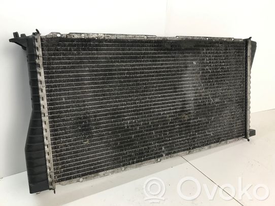 BMW 5 E39 Jäähdyttimen lauhdutin 