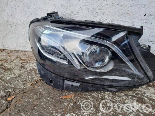 Mercedes-Benz E W213 Priekinis žibintas 