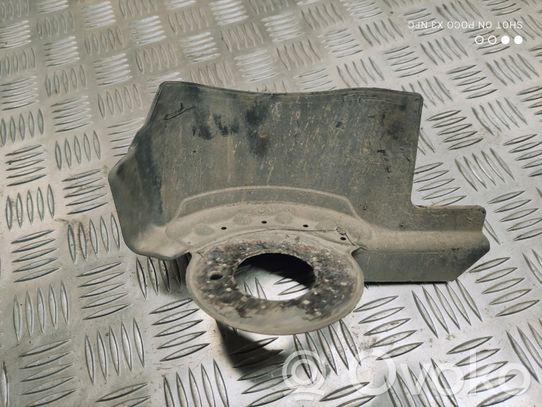 Audi A4 S4 B8 8K Molla elicoidale/supporto montante 