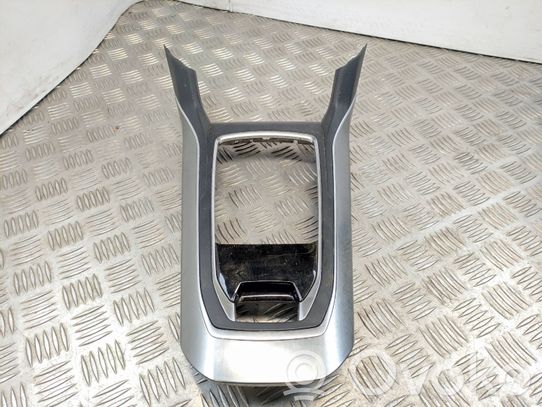 Peugeot 308 Rivestimento in plastica cornice della leva del cambio 