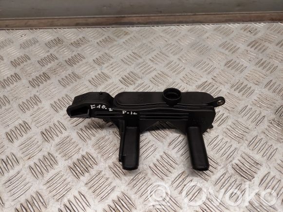 7566261 BMW 6 F12 F13 Oil breather separator, 40.00 € | RRR 