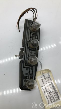 Platine De Feux Arrière Droit Pour Peugeot 405 Break - Pièce D'Occasion Fonctionnelle