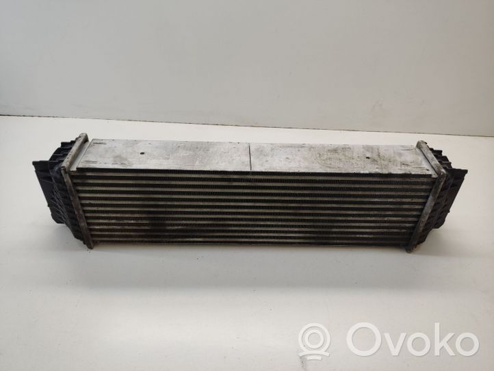 BMW 5 F10 F11 Chłodnica powietrza doładowującego / Intercooler 96100