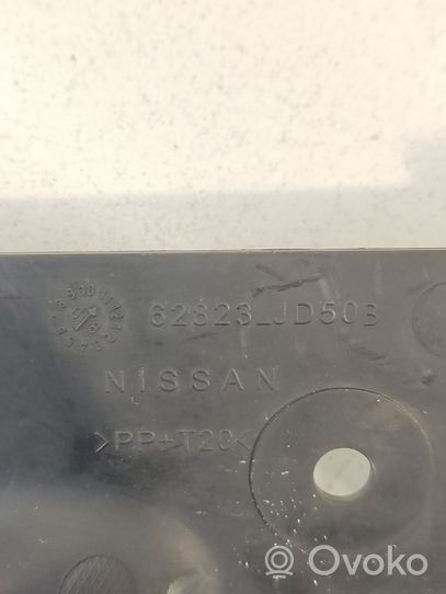 Nissan Qashqai+2 Välijäähdyttimen ilmanohjauksen ilmakanava 62823JD50B