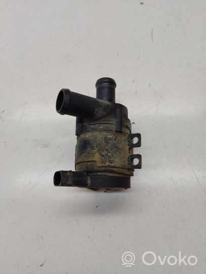 Audi A6 Allroad C5 Pompe à eau de liquide de refroidissement 078121601A