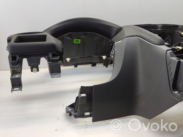 Ford Focus Verkleidung Armaturenbrett Cockpit Mitte 4M5XA04305ABW