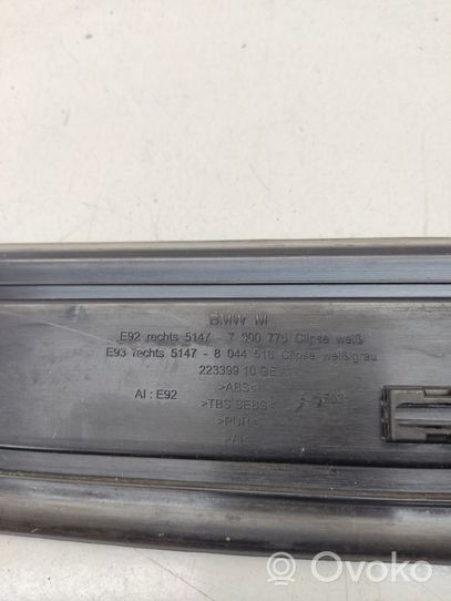 BMW 3 E92 E93 Etuoven kynnyksen suojalista 8042855