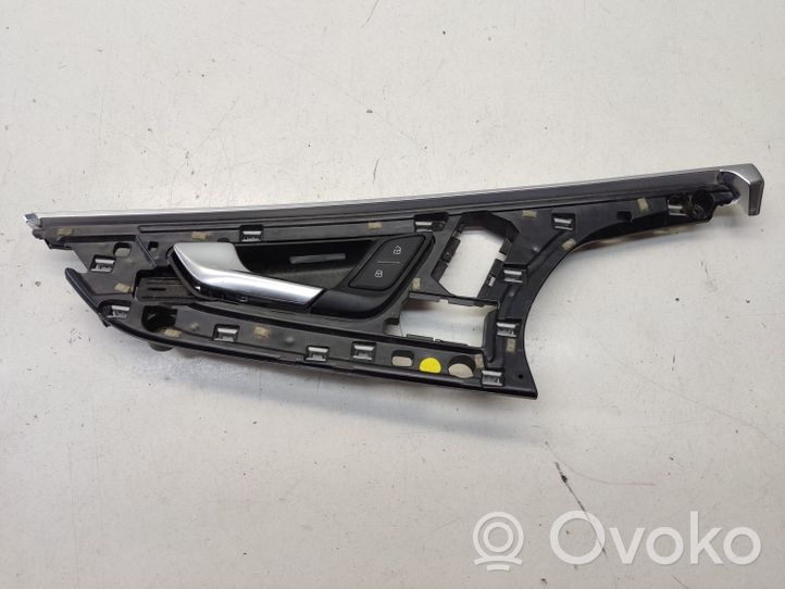 Audi Q7 4M Front door interior handle 4M0837019A