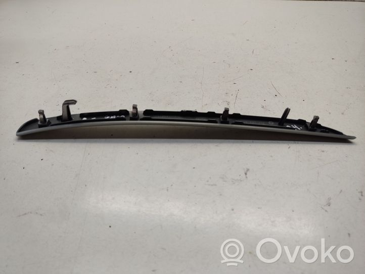 Audi A5 8T 8F Moulure de porte arrière 8T0867420