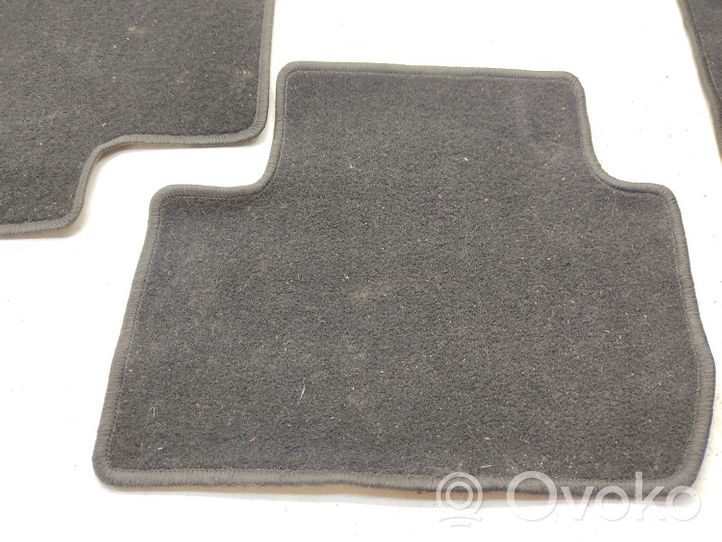 Mitsubishi Outlander Car floor mat set 