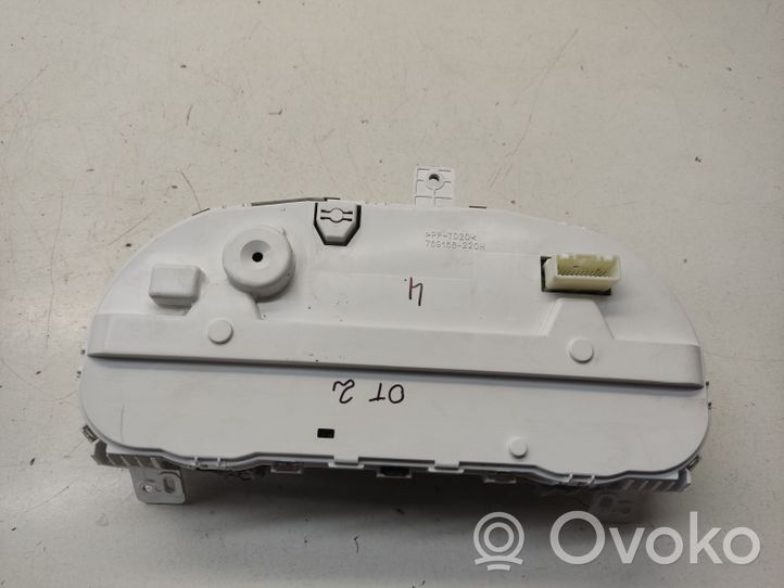 Mitsubishi Outlander Speedometer (instrument cluster) 8100A486