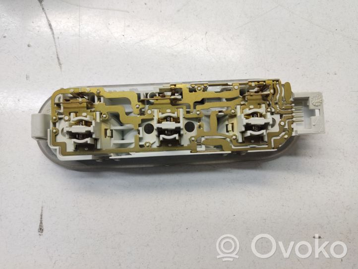 Nissan Qashqai Illuminazione sedili anteriori 8200073234