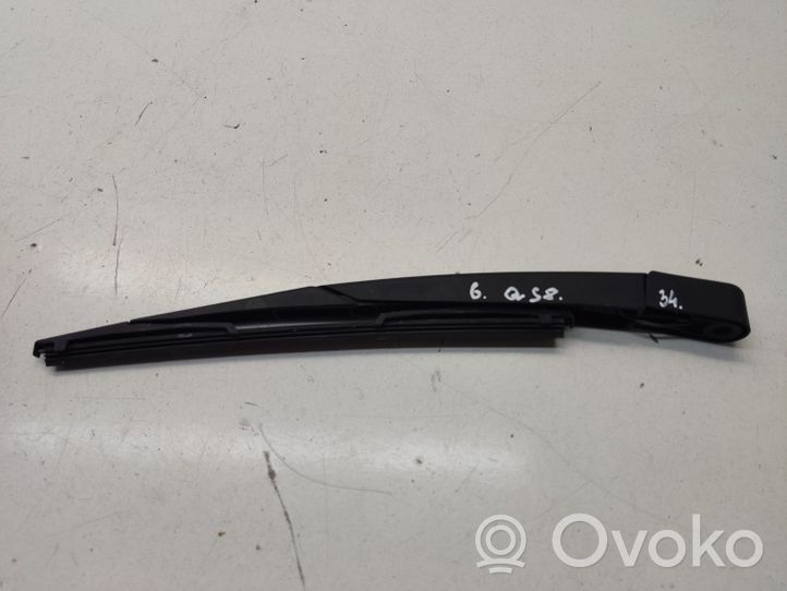 Nissan Qashqai Ramię wycieraczki szyby tylnej 28781JD00A