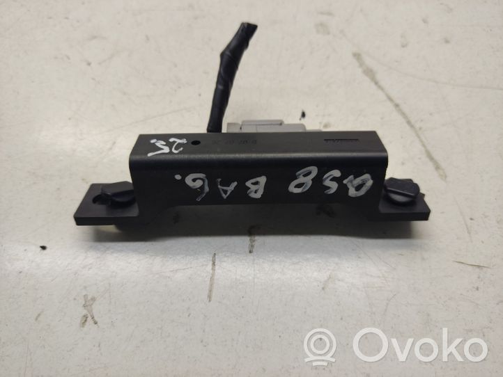 Nissan Qashqai Amplificateur d'antenne D070726