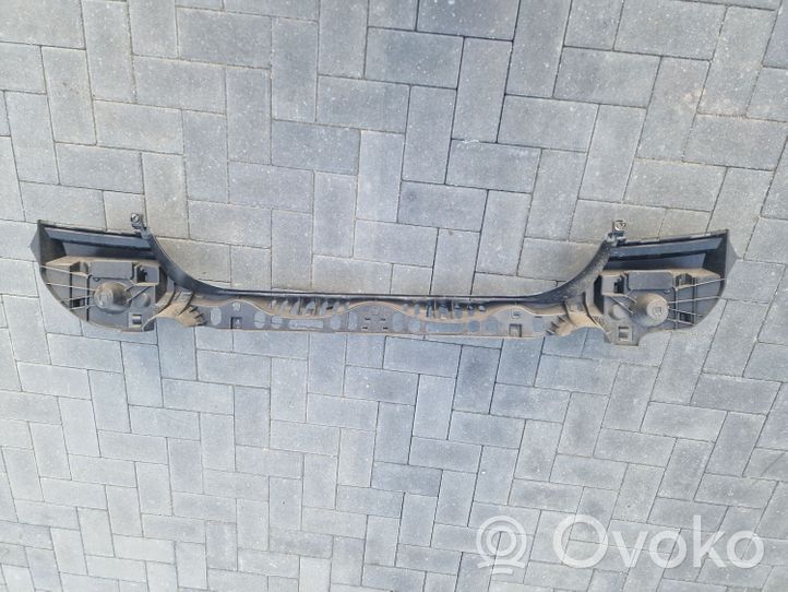 BMW 5 F10 F11 Soporte de montaje del parachoques trasero 7184766