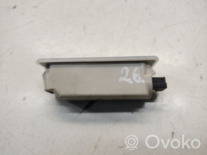 BMW 5 F10 F11 Glove box light 6972605